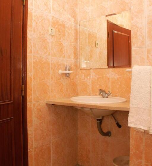 Номер Стандарт Трехместный, Residencial Montanhês