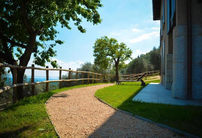 آپارتمان 1 خوابه همکف, Cascina Varini