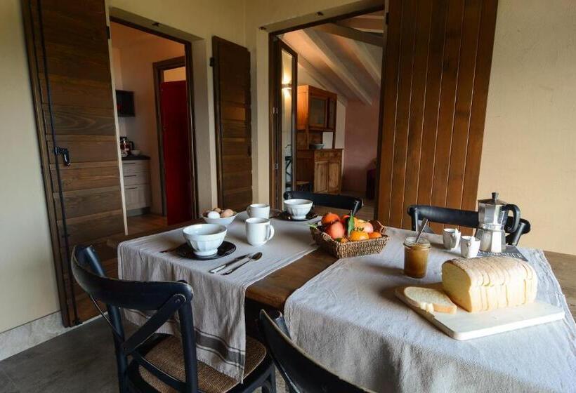 آپارتمان 2 خوابه با تراس, Cascina Varini