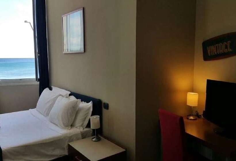 اتاق لوکس, Luna Rooms