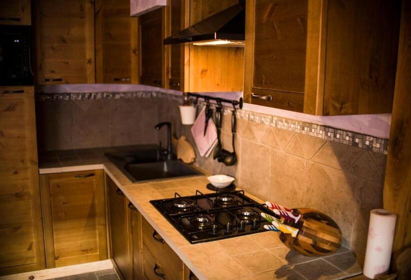 Апартаменты 2 Спальни, Dolomiti Village