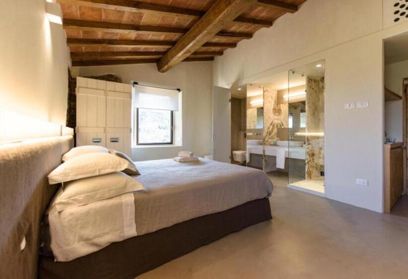 Люкс Вид на Море, Torre Di Baratti Bio Resort