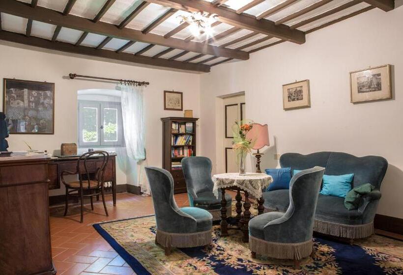 سوییت, Villa Pandolfi Elmi