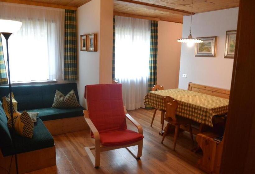 آپارتمان 2 خوابه با بالکن, Apartments Antares
