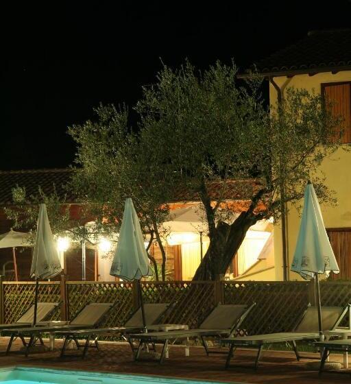 Апартаменты 1 Спальня, Case Vacanza Fiocchi