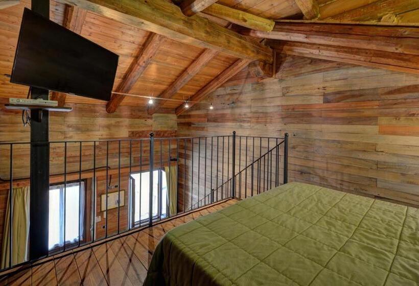 Студия Стандарт, Agriturismo Cascina Rosengana