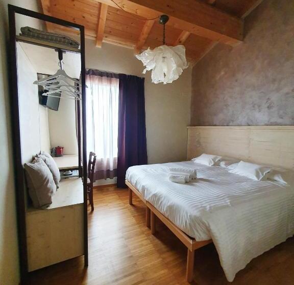 Семейный Номер, Osteria E Locanda Del Viaggiatore