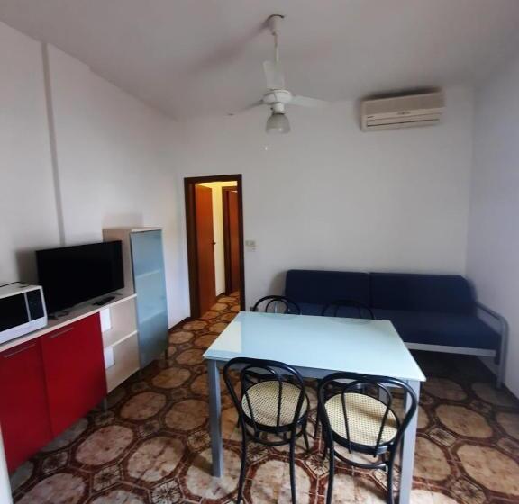 آپارتمان 1 خوابه, Residence Holiday