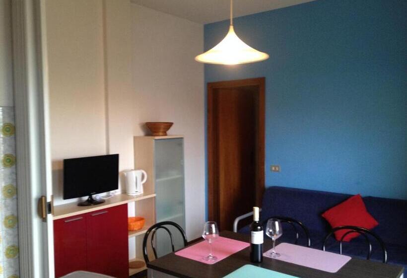 آپارتمان 2 خوابه, Residence Holiday