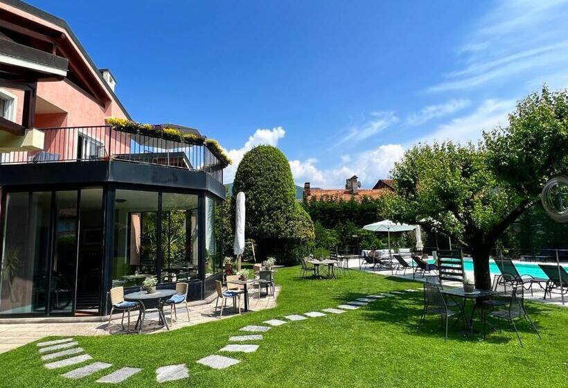 استودیوی استاندارد, Villa Costantina With Heated Pool