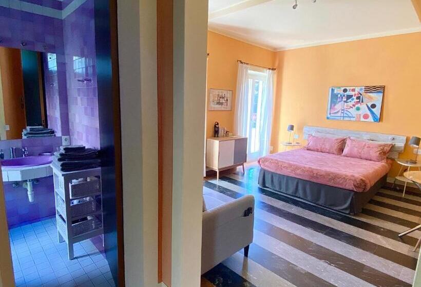 استودیو استاندارد با چشم‌انداز باغ, Villa Costantina With Heated Pool
