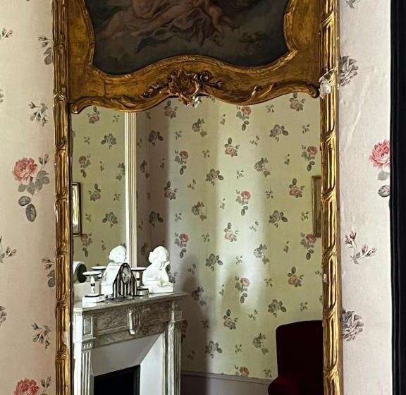 Family Suite, Chateau De Martigny
