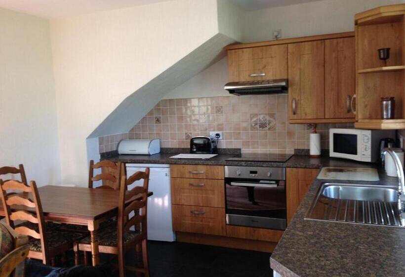 Дом 2 Спальни, Eastwood Cottage