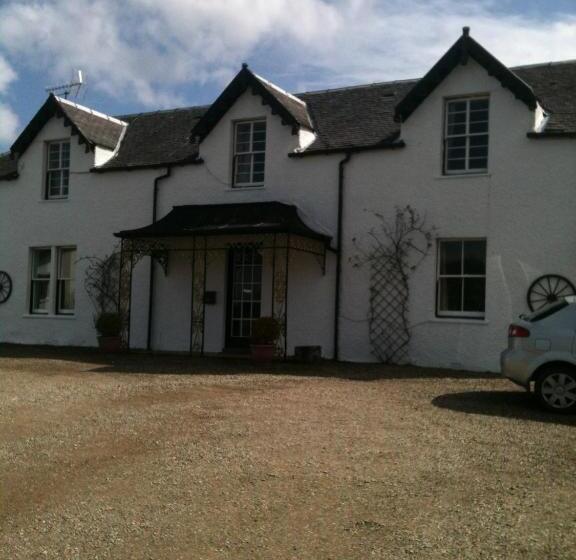 Номер Стандарт Вид на Горы, Strathwhillan House