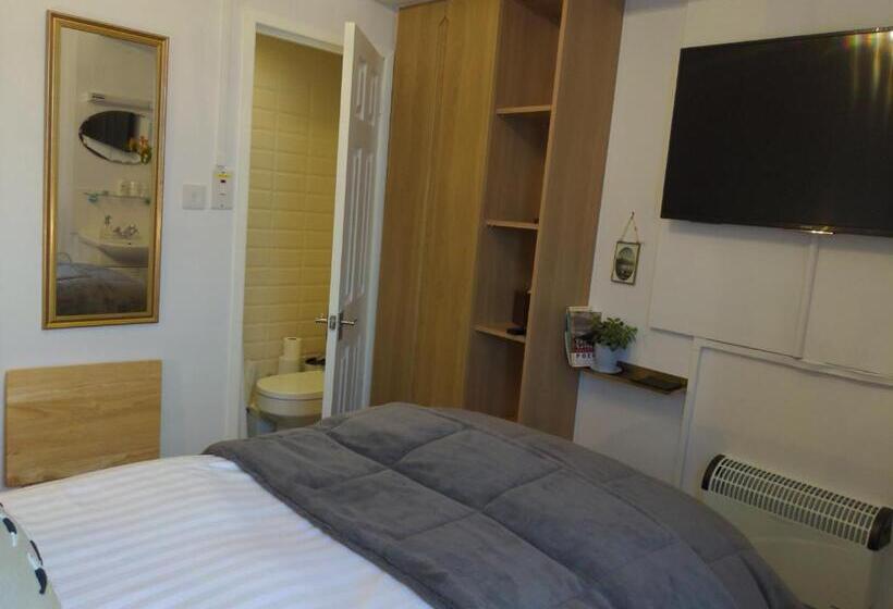 Индивидуальный Номер Классика, The Broadwater Guest House