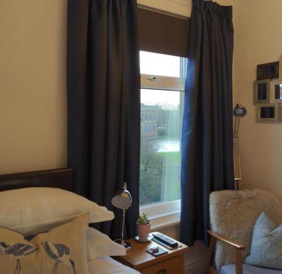 Индивидуальный Номер Классика, The Broadwater Guest House