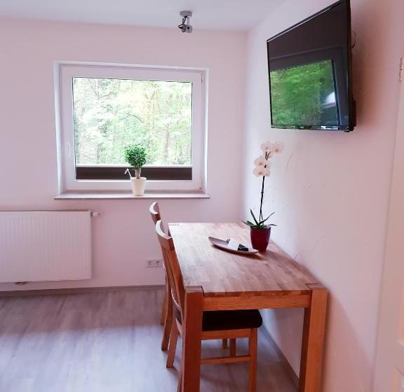 Апартаменты 2 Спальни, Hanse Hotel Buxtehude