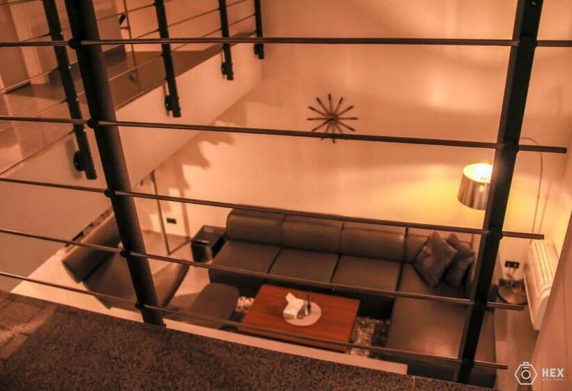 1 Bedroom Penthouse Apartment, Bluestone Boarding Apartments