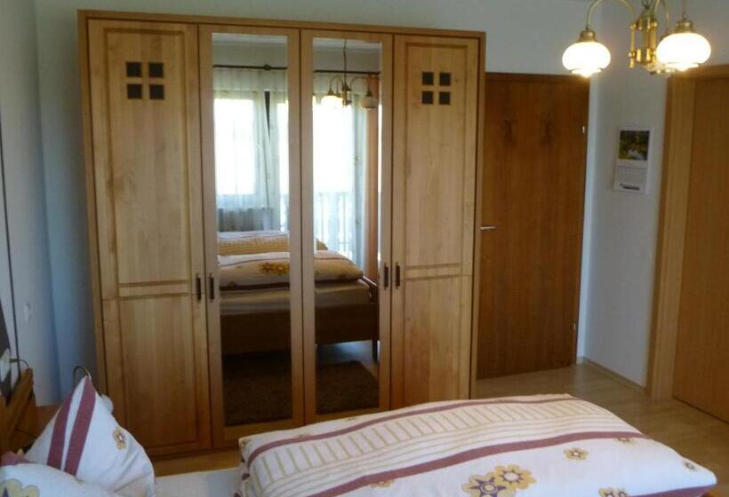 آپارتمان 1 خوابه با بالکن, Haus Lissi