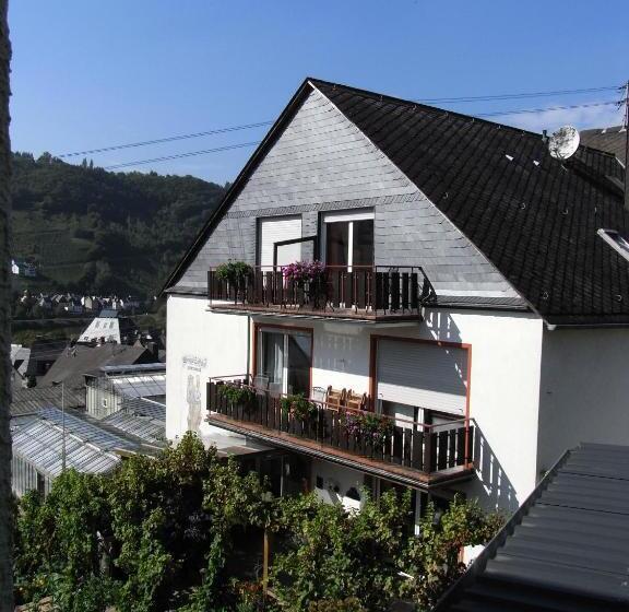 标准间, Weingut Stiftshof