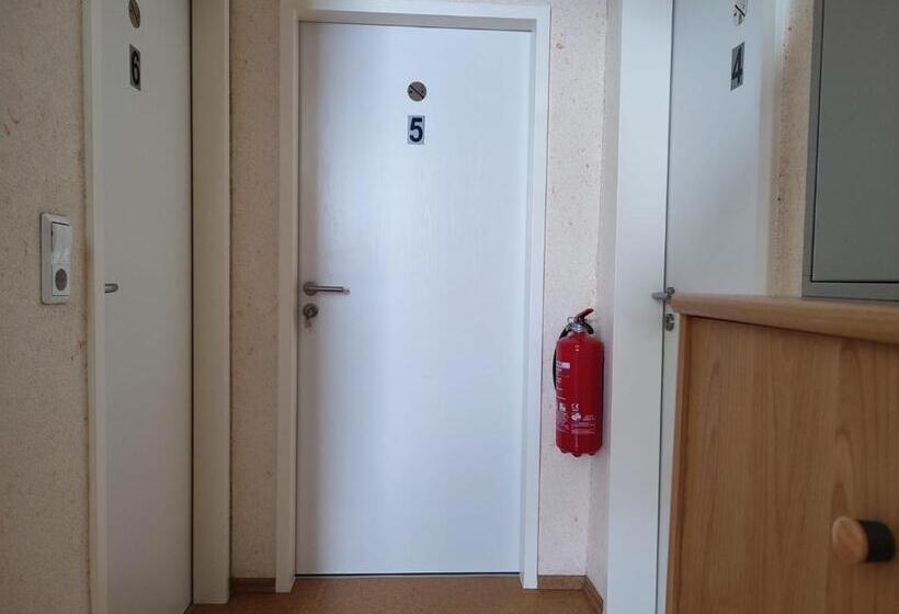 Номер Стандарт с Балконом, Gästehaus Im Alten Fährhaus