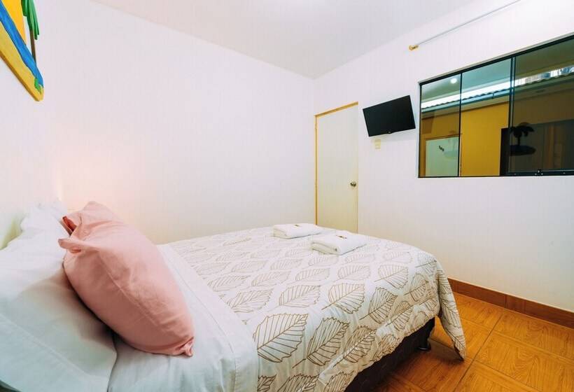 Quarto Estandar, Hospedaje Mary