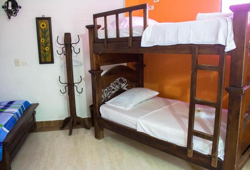 اتاق لوکس خانوادگی, Posada El Abuelo