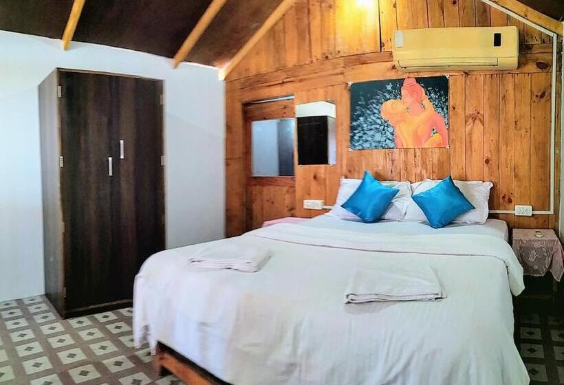 디럭스 테라스 룸 바다 전망, Omkar Beach Bungalow