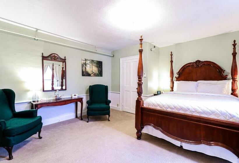 Номер Superior, The New London Inn