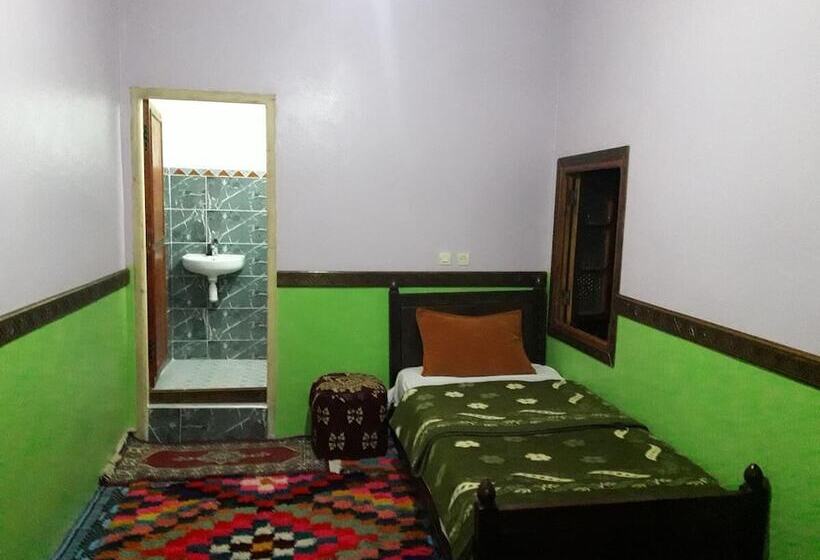 Номер Стандарт Трехместный, Imlil Hostel