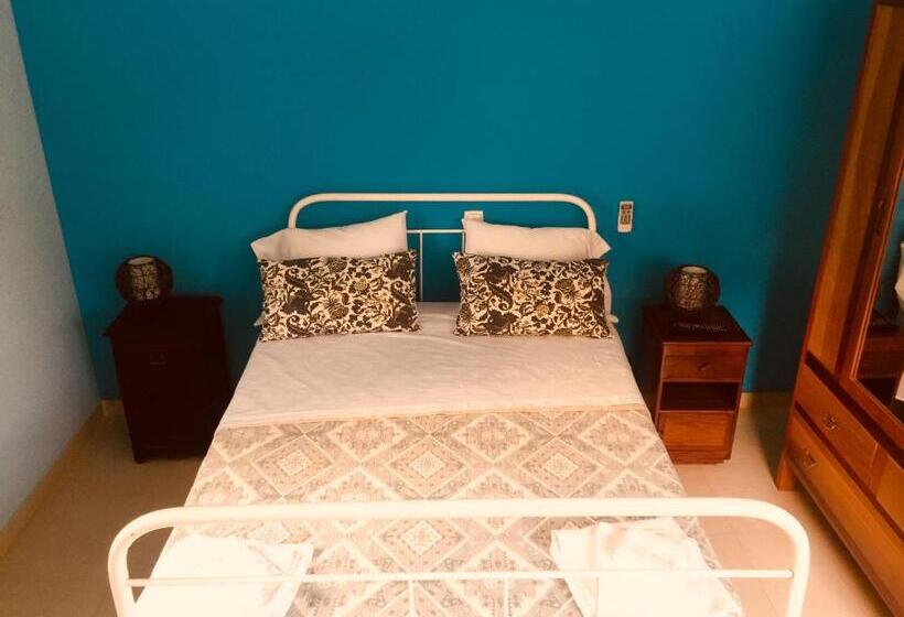 اتاق استاندارد با چشم‌انداز باغ, Casa Santa Barbara Deluxe