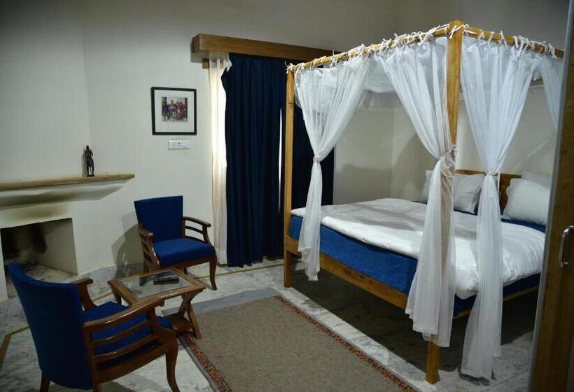 스탠다드 룸 산 전망, Deodar Homestay