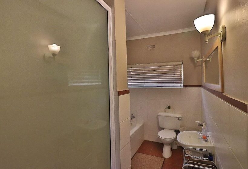 اتاق استاندارد, Inca Lily Accommodation