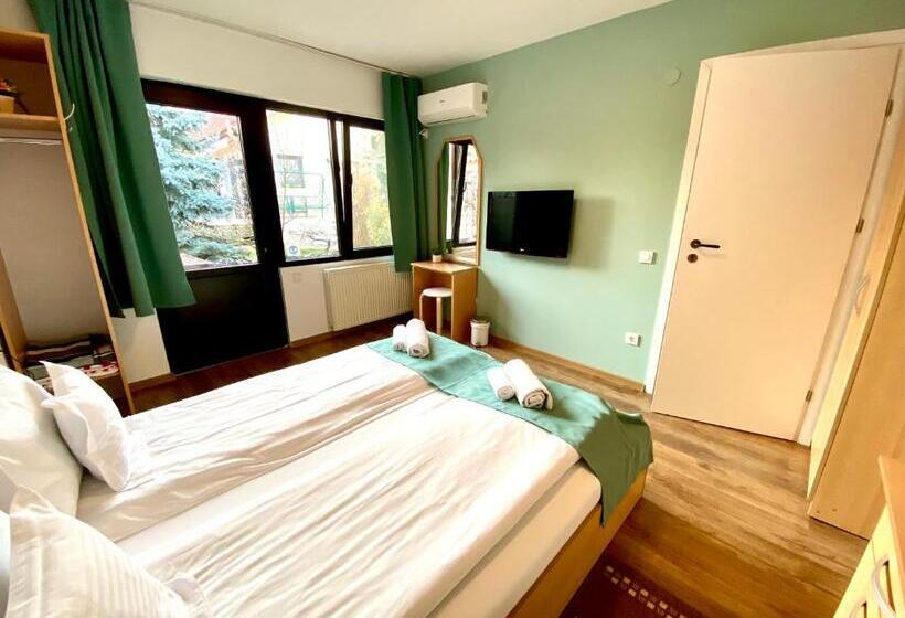 اتاق استاندارد, Cristi S Rooms   Pensiune