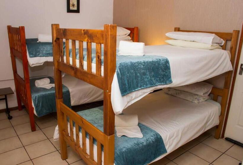 Апартаменты 3 Спальни, De Helling Self Catering