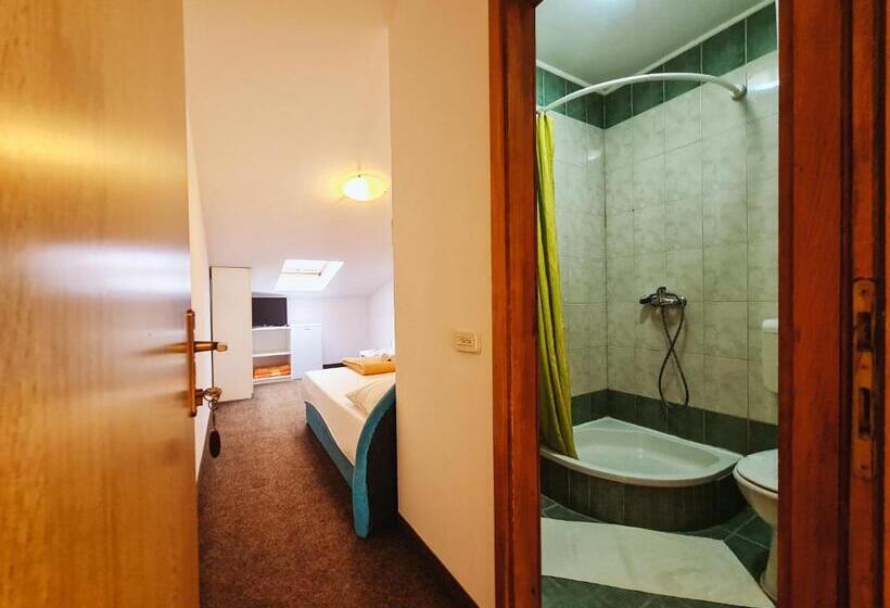 اتاق استاندارد, Guest House Davorka