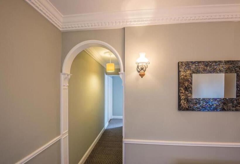 Номер Стандарт Совместная Ванная, Westport Heights