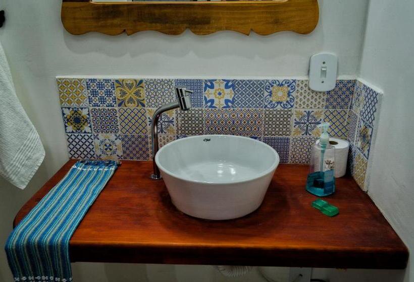 디럭스 룸, Pousada Casa Da Colina