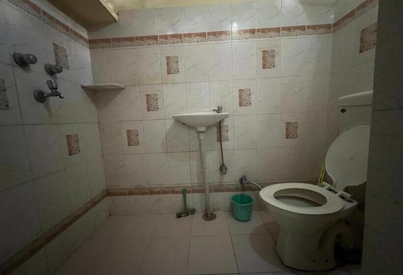 Quarto Estandar, Nukkad Guest House