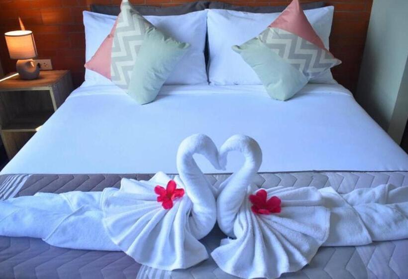 آپارتمان 1 خوابه, Isayarada Apartment