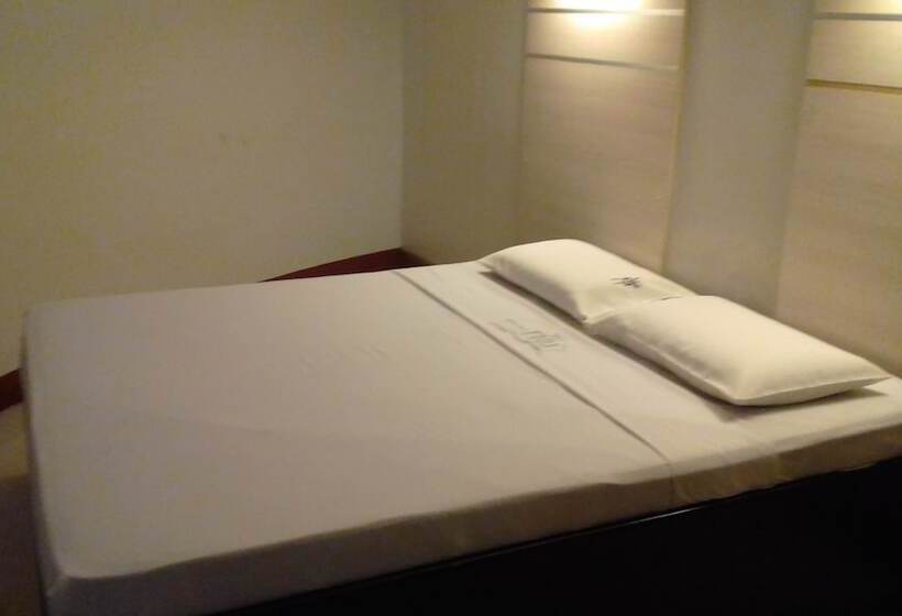エコノミールーム, The Loft Inn