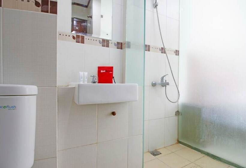 Номер Стандарт, Reddoorz @ Turangga Sari