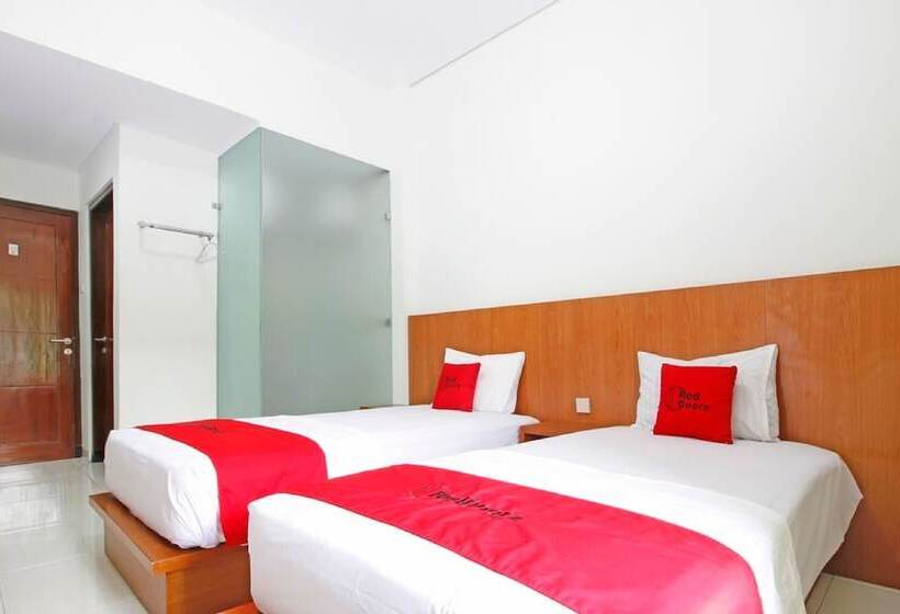 Номер Стандарт, Reddoorz @ Turangga Sari