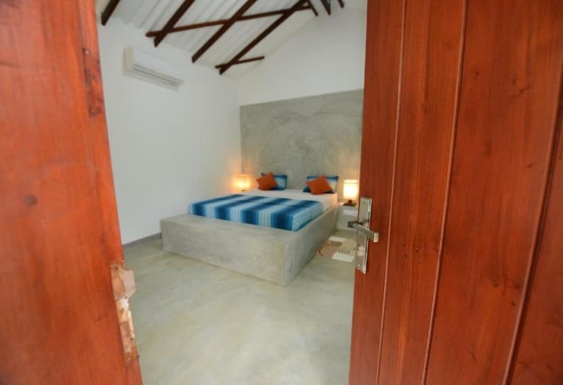 اتاق لوکس, Eco Chalets