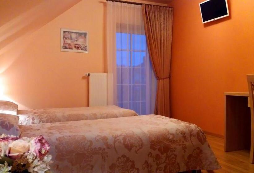 آپارتمان 2 خوابه, Vila Liepa