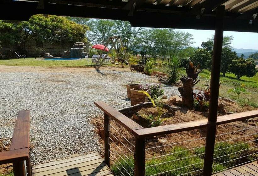 اتاق استاندارد چهار تخته, Numbi Hills Self Catering