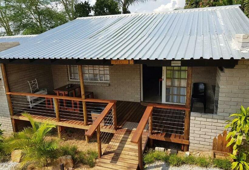 اتاق استاندارد چهار تخته, Numbi Hills Self Catering