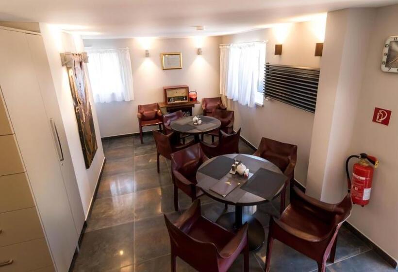 Номер Стандарт Вид на Сад, Bnb Comfort Guesthouse Olten   Lostorf