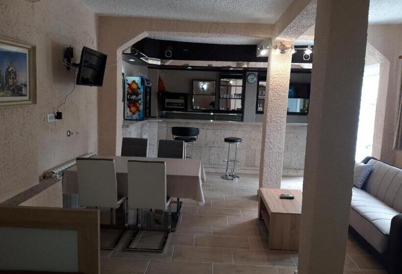 آپارتمان 1 خوابه, Kazablanka Rooms Aerodrom