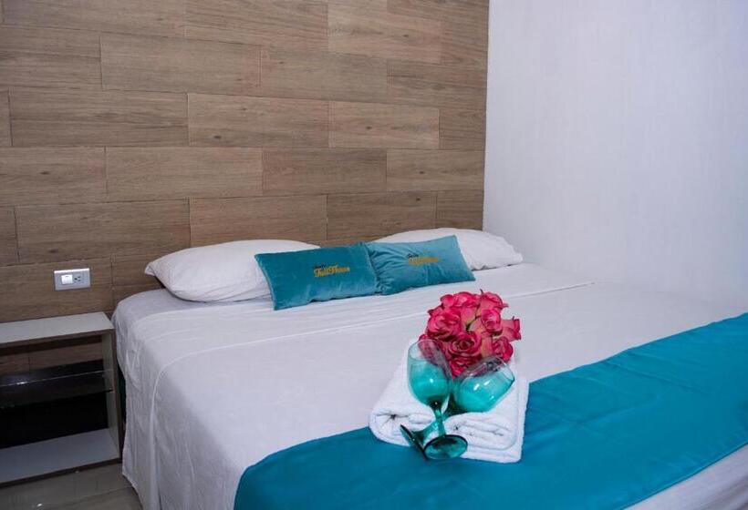 Quarto Basic, Suites Fullhouse